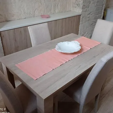Dimora Desiree Holiday home